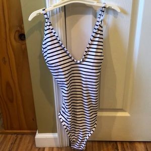 One piece Bathing suit